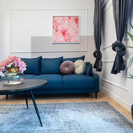 European-boutique Vibes In Center Sofia